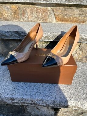 Coach Nude Patent Leather Pumps with Black Patent Pointed Toe